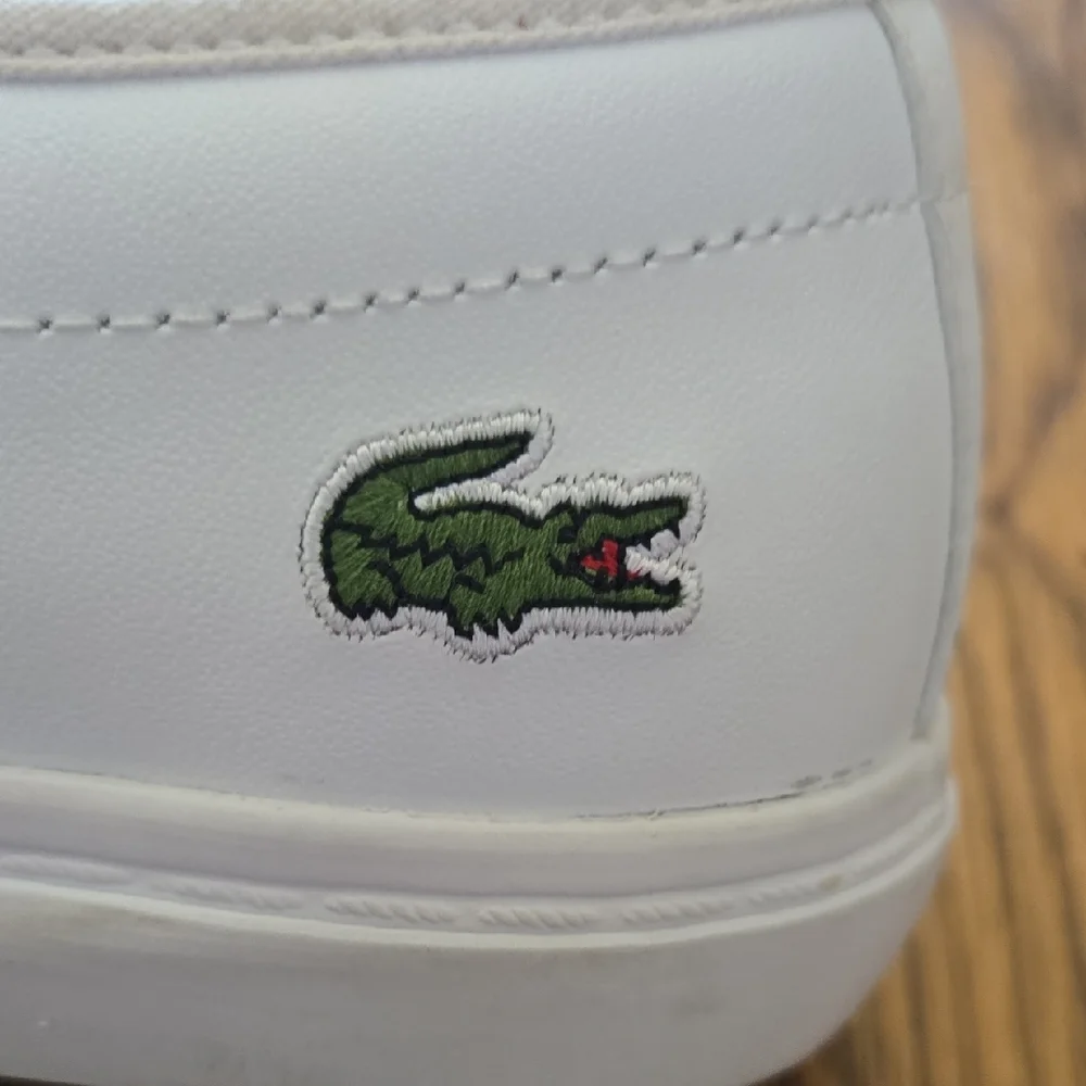 Lacoste Classic White Slip-On Shoes - Picture 4 of 4
